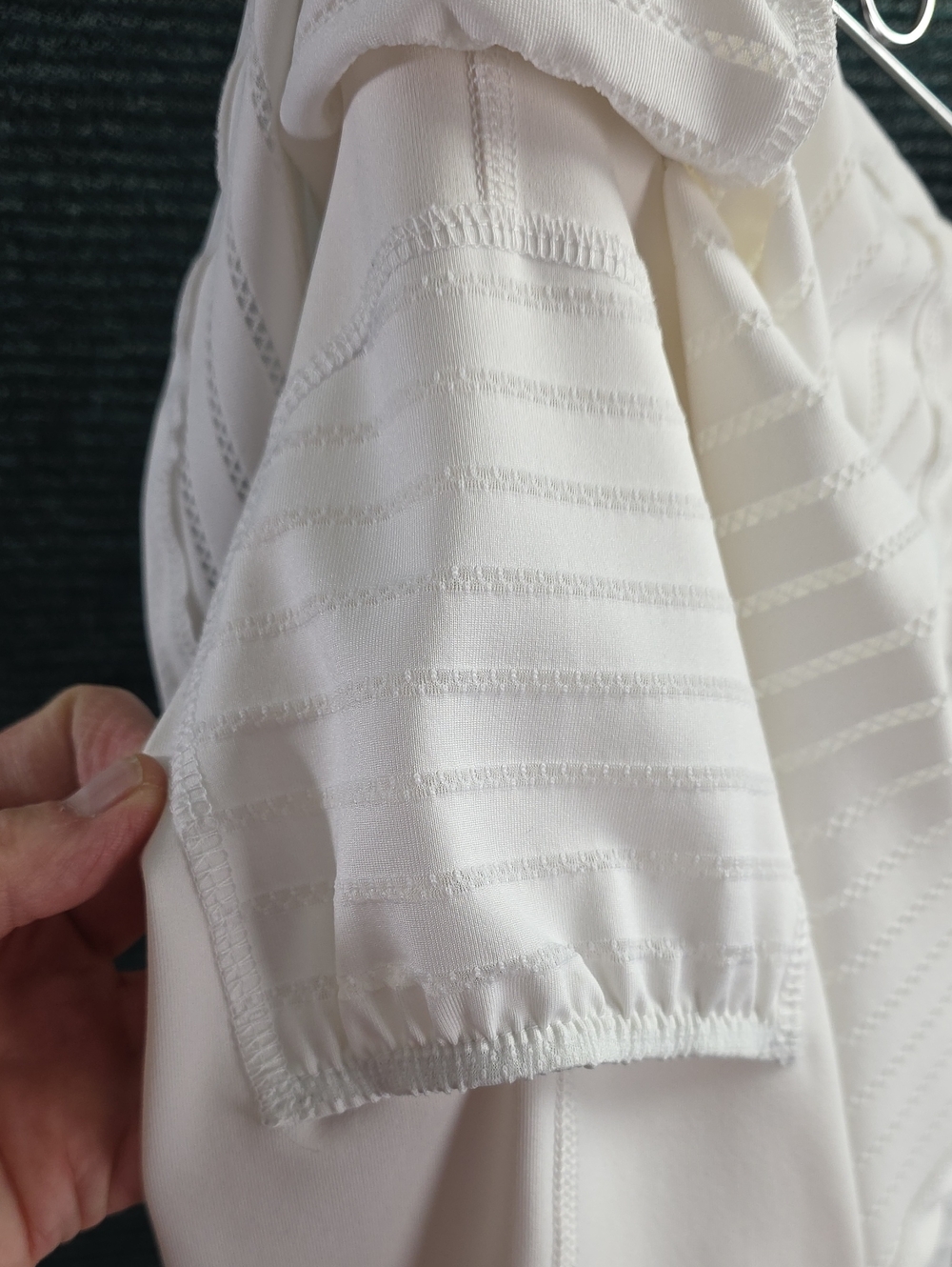 Lija Skapri White With Opaque Horizontal Stripes - Picture 11 of 16